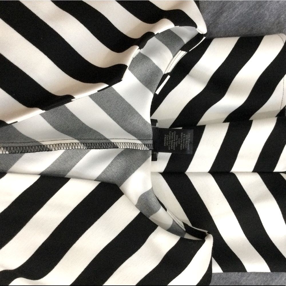 Stretch Striped Top - Picture 2 of 3